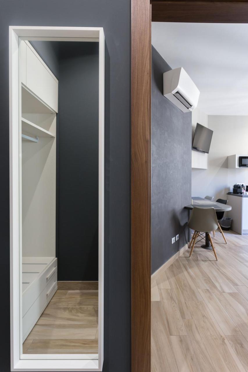 ApartHotel Durini Milano Exterior foto