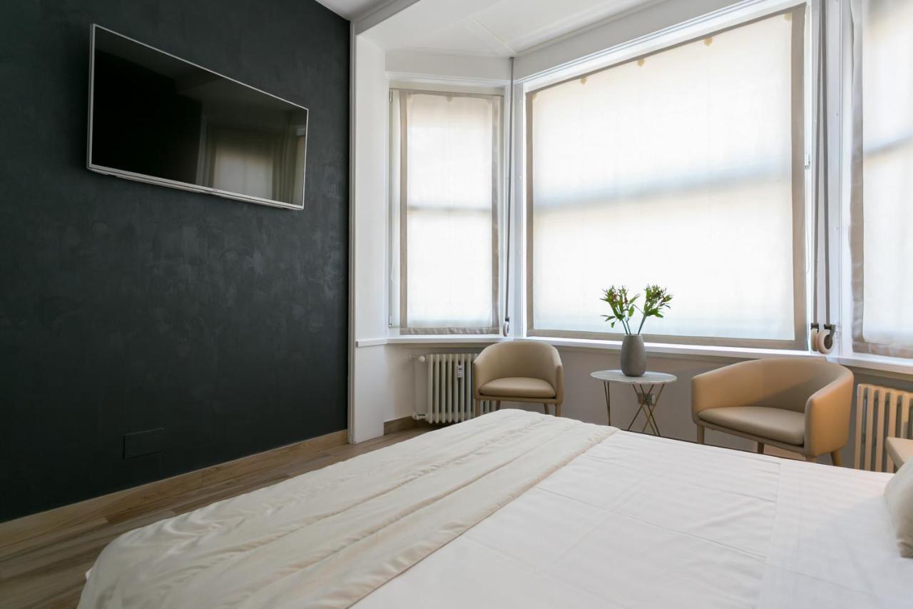 ApartHotel Durini Milano Exterior foto